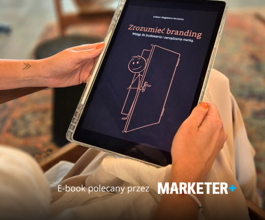 Praktyczny ebook o brandingu – dla wszystkich, którzy chcą świadomie tworzyć i rozwijać swoją markę. Dowiedz się, jak budować markę, która wyróżnia się na tle konkurencji, przyciąga uwagę i zostaje w pamięci.